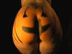 HaPpY HaLlOwEeN! (Big Phat Ass in the Pumpkin Patch)