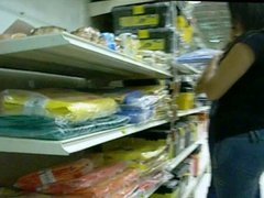 Big ass woman in store filmed by hidden cam