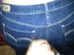 Cum on Wifes Levis jeans ass
