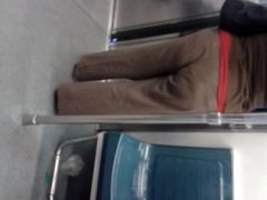 Un Rico Culito En El Metro 