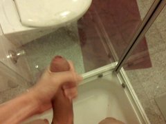 me 7,5 Inch (19 cm) Uncut Teen cums huge in shower