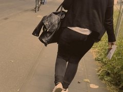 Ass walk #2