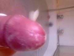 A WANK IN MY BATH FOR HannaH