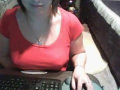 Sexy housewive Sarah spends her  time on chatroulette