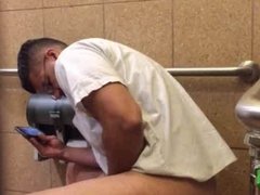 Str8 spy men in public toilet lll