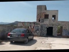 Couple fucked front of Strangers in dilapidated house