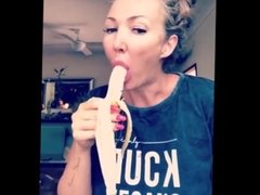 'Hot women deepthroat banana'