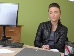 'LOAN4K. Sexy chick gives blowjob and gets nailed in the loan office'