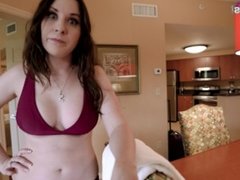 Busty Step Mom wants to Fuck Before Going to the Pool - Amiee Cambridge - 4k
