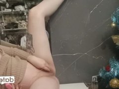 Masturbation with a very horny pregnant girl