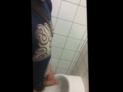 Str8 spy guy in public toilet stroke & cum