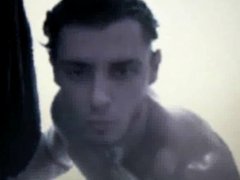 azeri Straight guy jerks his cock in shower on cam