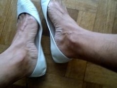Cum in my wife' shoes