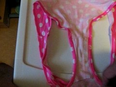 cumming in another pair of step daughter's panty
