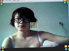Chinese girl Skype undressing (Real)