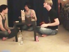 Super hot gay teens having a game party part3