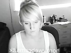 Pretty babe on Omegle flashes boobs in front of bf on cam