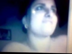 Indian gf showing on Webcam bundas kann