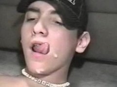Skater Boy jerks off and eats his own cum.