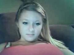 Teen girl showing amazing big boobs!