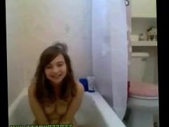 Hot teen masturbates on cam