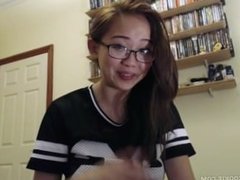 Busy teen Harriet Sugarcookie vlog