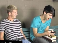 Twink movie Kayden Daniels and Jae Landen have a fat problem, they appear