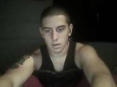 tricked straight jock wanks(see full vid on internationalwanker.com)