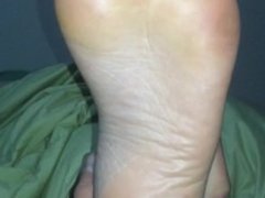 Foot Fetish Gf high arched soles!