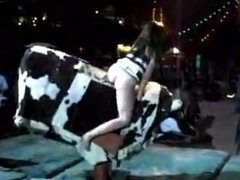 Drunk chick flashes her ass on a mechanical bull (no panties)