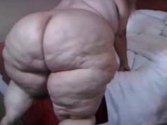 Bbw cellulite big booty shakin. Date via DATES25.COM