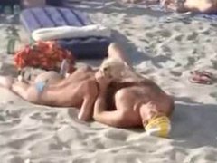 Public blowjob on the beach. Mechelle from dates25.com
