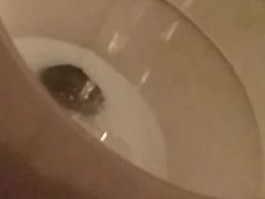 Baby watch my wet pussy pee and leak for you!!