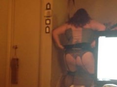 BBW little gives sexy dance/strip tease to Butch Daddy
