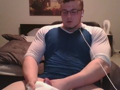 Str8 nerd bear on cam