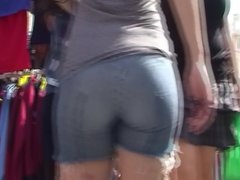 spanish candid booty from GLUTEUS DIVINUS