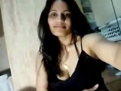 Indian milf on cam - Random-porn com