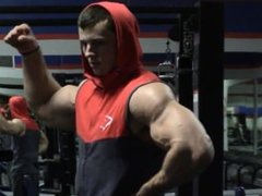 Zach Zeiler biceps flexing and pumping