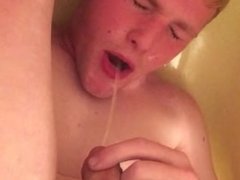 Young teen twink (me) piss on himself.