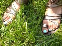 RedBone Blue Toenails