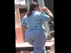 BBW MEXICAN BOOTY CANDID