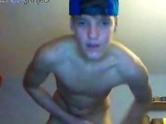 Young in front of a webcam and play dick 3