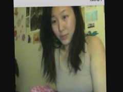 cute asian twerk and show her holes on omegle