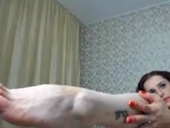 CAM FEET IN FACE PERFECT ARCH NO SOUND