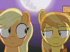 Applejack Loses a Game of Poker