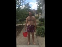 als ice bucket challenge for tinder babe