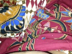 cum on Aunty's lungi Textil Motif Batik AYU 526