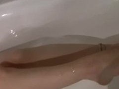 PISS DRINKING - GERMAN GF WITH BEAUTIFUL BREASTS