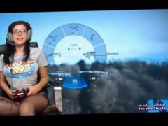 Amateur Teen Masturbates Pussy While Playing GTA 5 Online On PS4