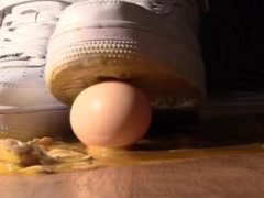 Nike Air Force Crush Eggs